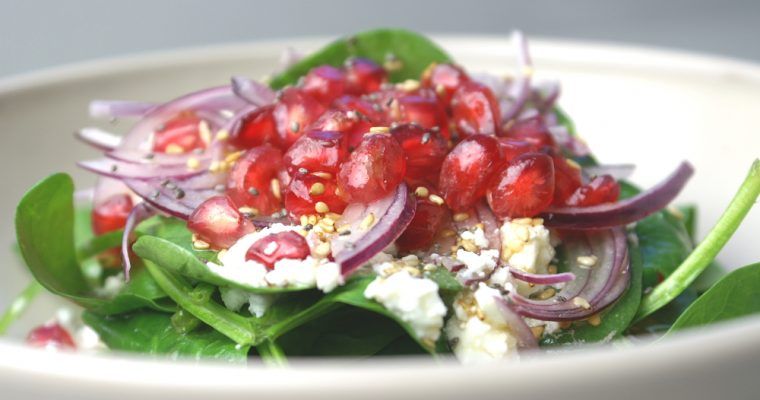 Low carb Spinach Pomegranate Salad