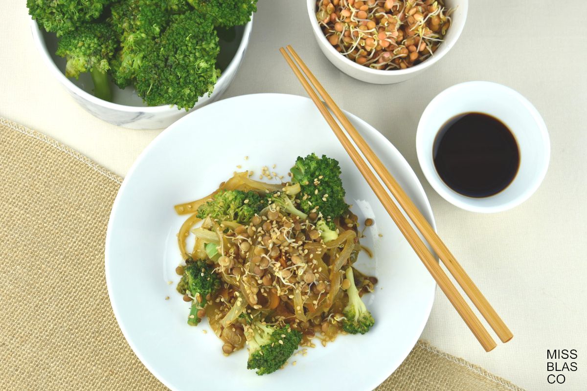 Sprouted Lentil Stir-Fry with Vegetables