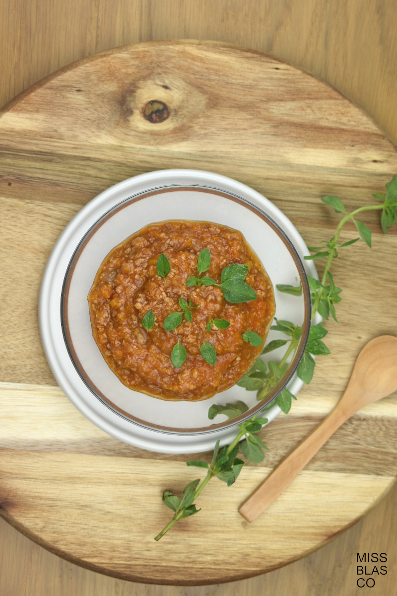 Easy Bolognese Sauce with Oregano