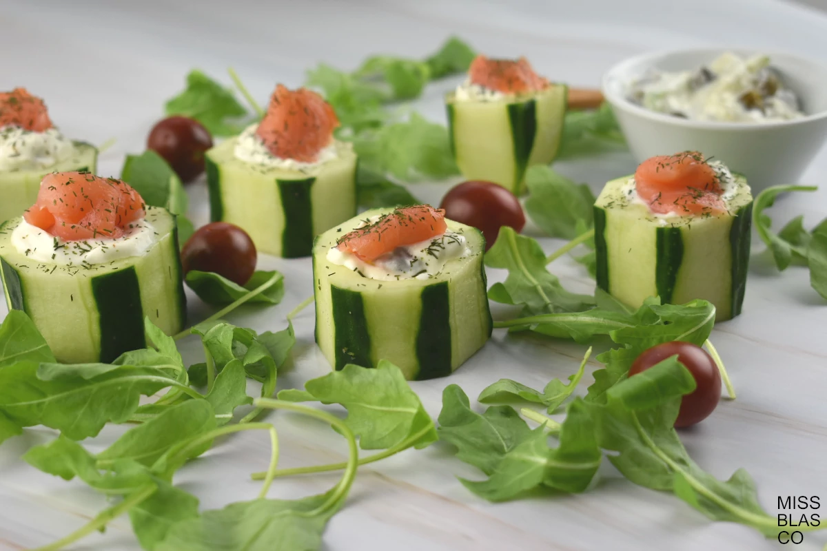 cucumber bites with salmon and yogurt dressing