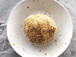 bola de masa para crackers