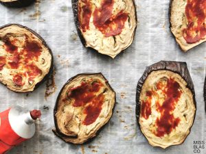 berenjena con pasta de tomate
