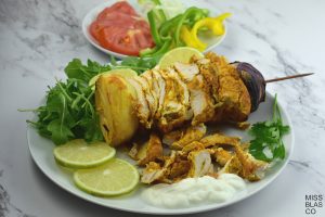 shawarma de pollo en un plato